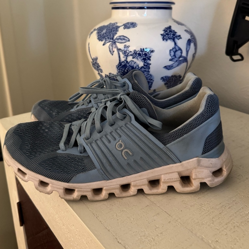 On Cloud Cloudswift - image 1